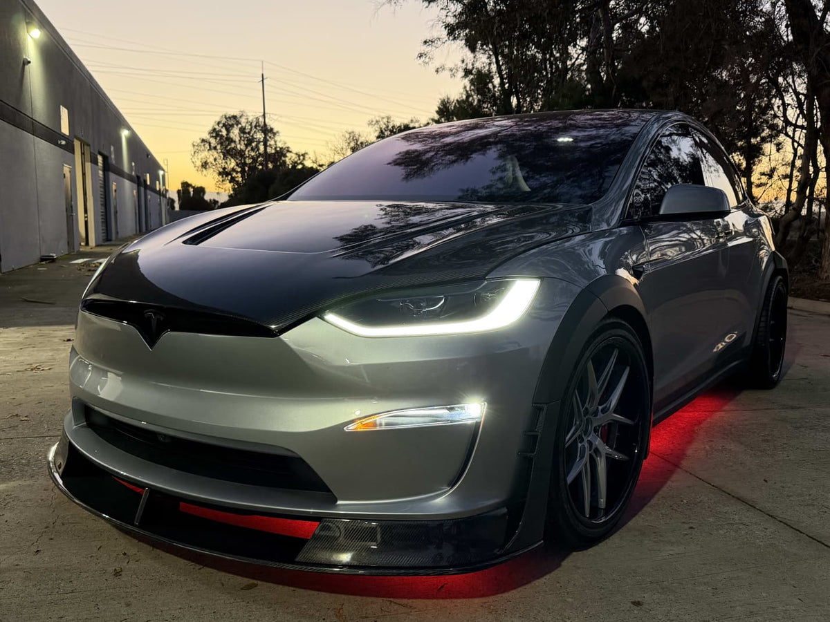 US Tesla Model X — Grey Full Aero Build