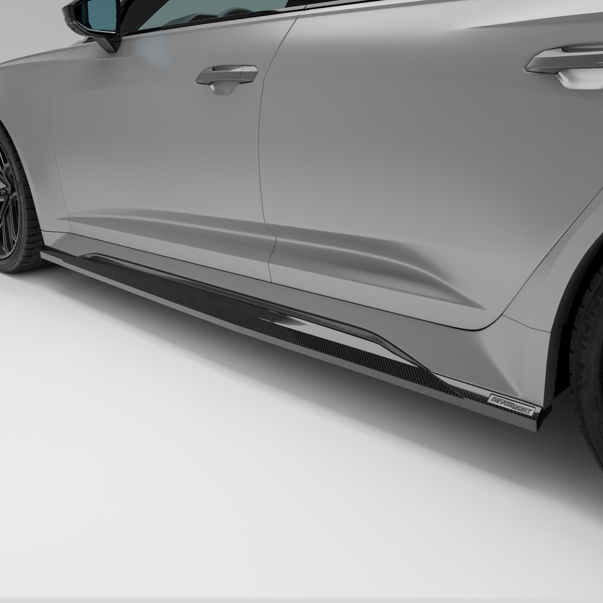 奥迪 RS6 C8 碳纤维侧裙