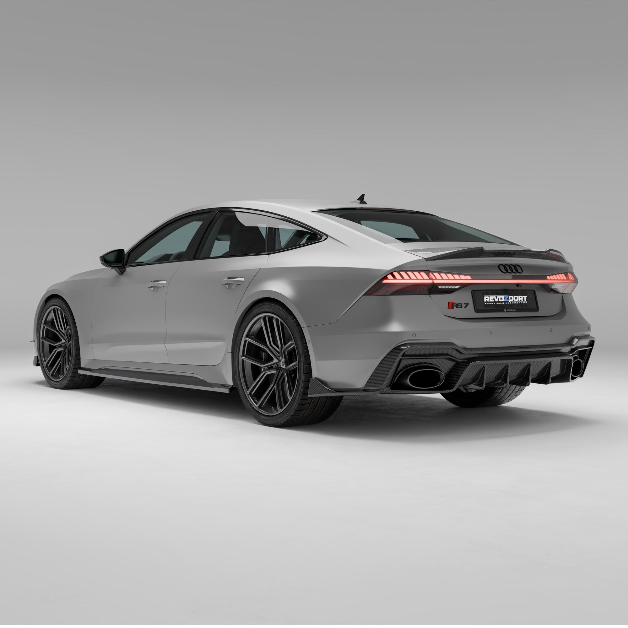 奥迪 RS7 C8 Sportback 碳纤维车身套件