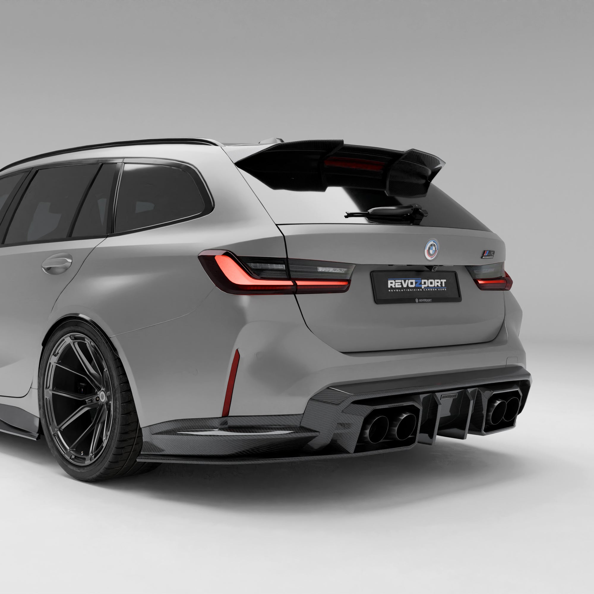 BMW M3 G81 碳纤维后扩散器