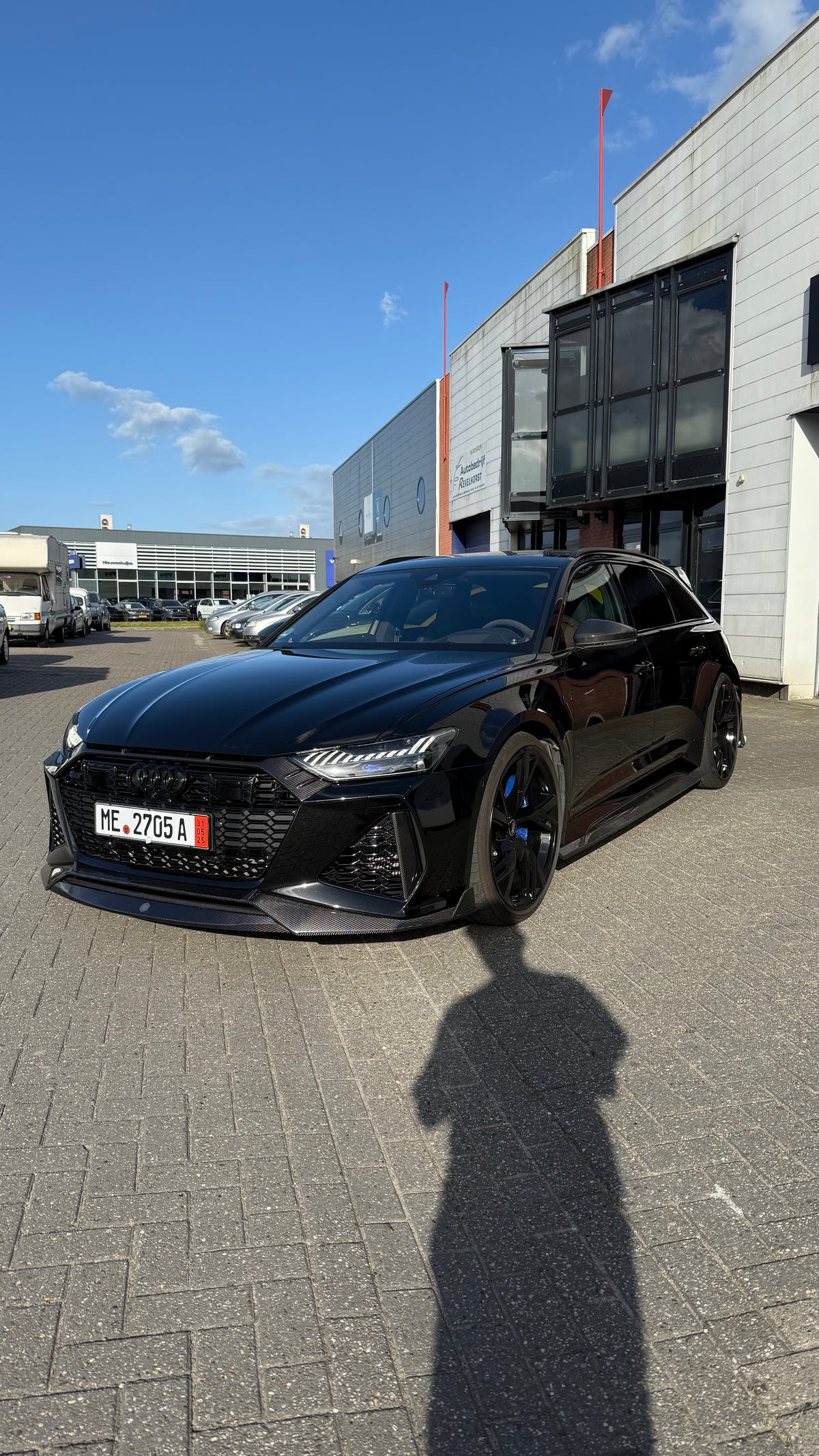 EU Audi RS6 C8 — Black Street Build