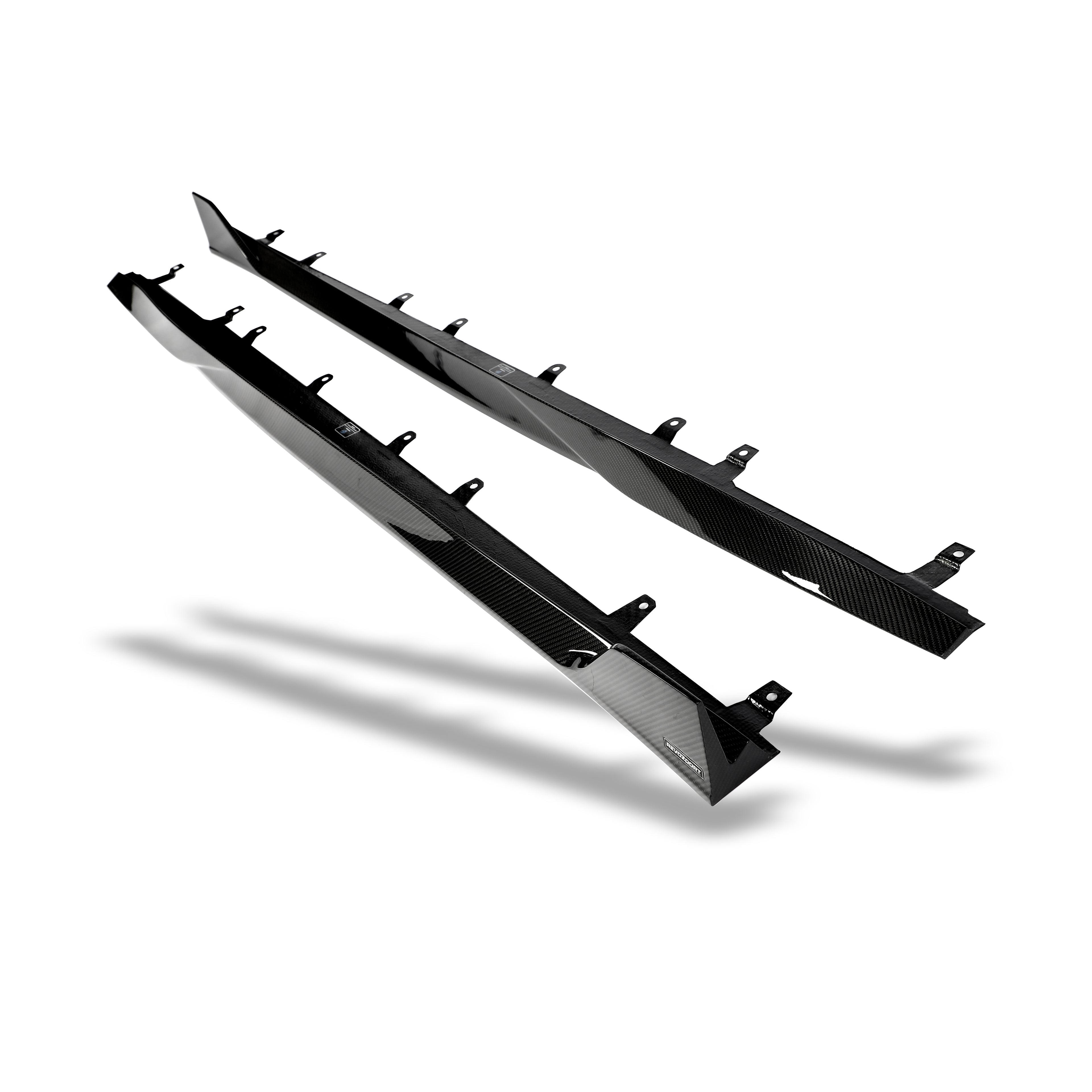 bmw-m8-f91-f92-g14-g15-carbon-fiber-side-skirts