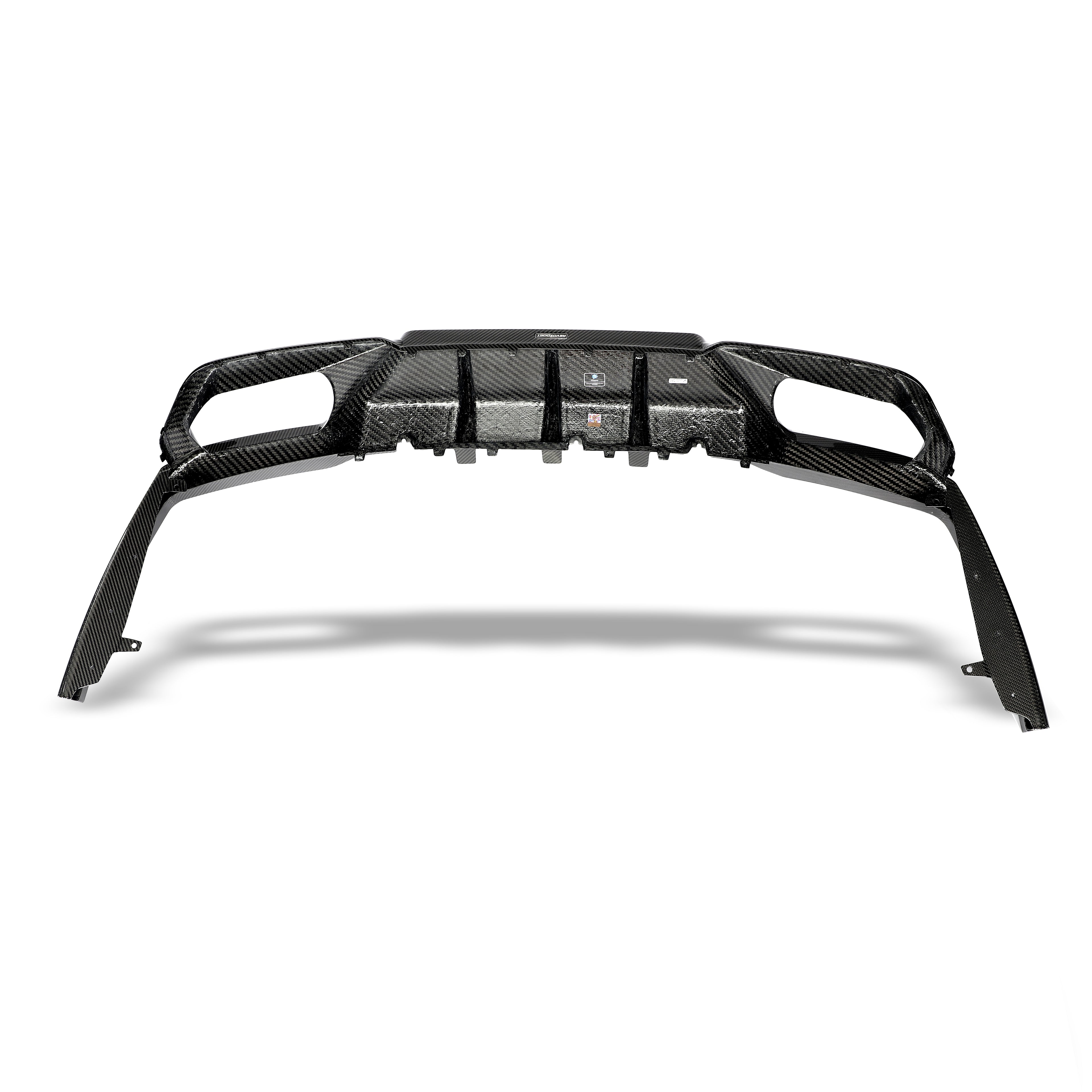 bmw-m8-f91-f92-carbon-fiber-rear-diffuser